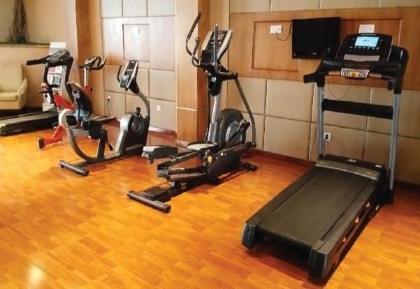 Qingdao Kuaitong International Hotel Dış mekan fotoğraf